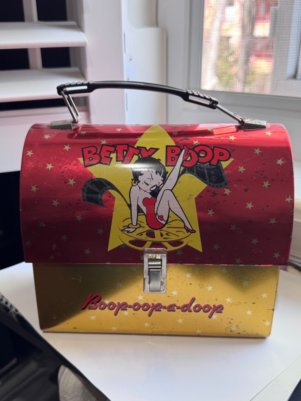 💋✨ Vintage Betty Boop Tin Lunch Box — Retro Icon Energy ✨💋